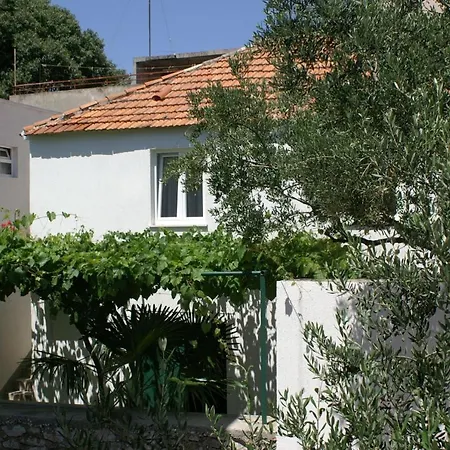 Apartment With A Parking Space - 4192 Vodice