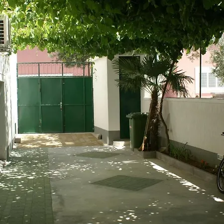 With Parking Space - 4192 Daire