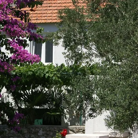 With Parking Space - 4192 Lejlighed Vodice