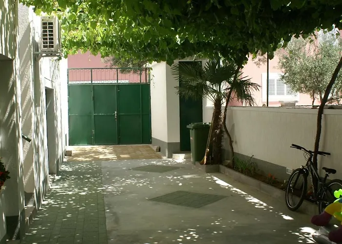 With Parking Space - 4192 Appartement